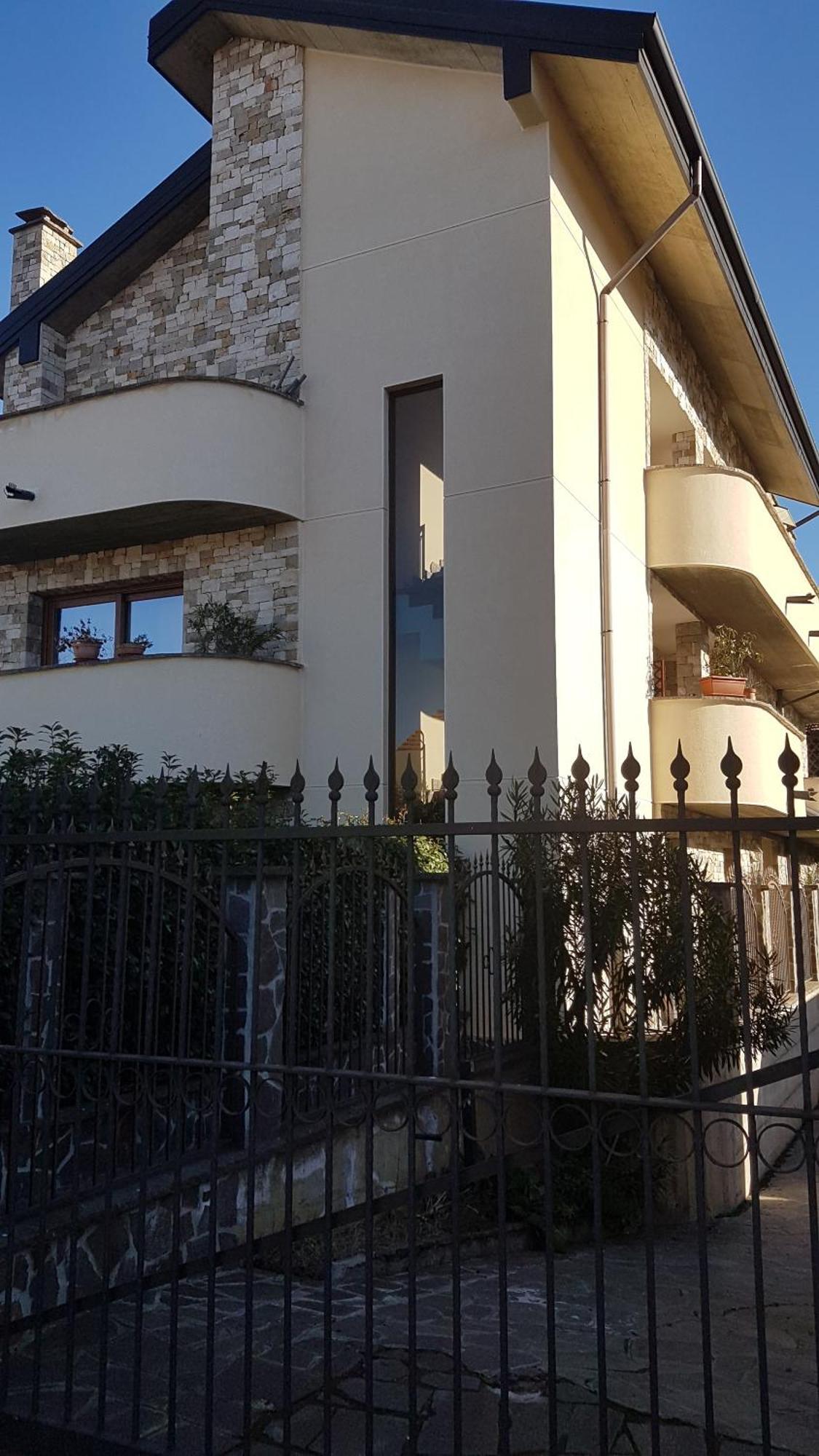 Illuvia Affitto Camere Cornaredo Exterior foto